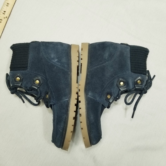 TOMMY HILFIGER Womens Serafin Blue Suede concealed Wedge Sz 6.5 Bootie NWOB‎ - Picture 6 of 11